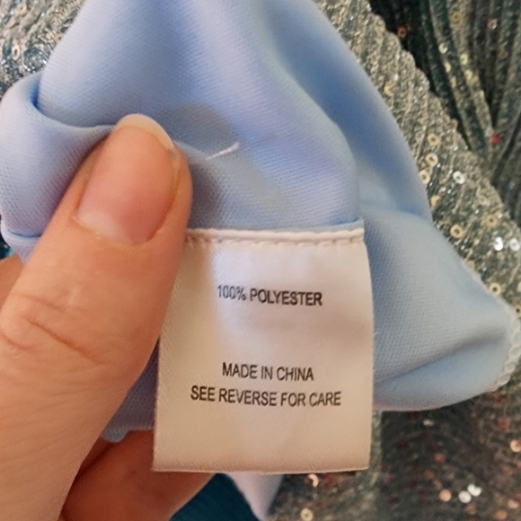 Taylor Swift 1989 Life Of A Showgirl Movie Vicky and Lucas Sequin Dress M - Picture 9 of 9